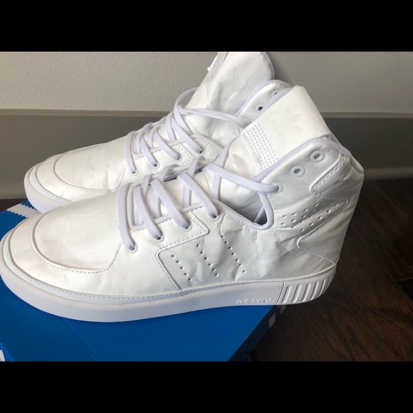 adidas tubulare 20 decontaminazione carta poshmark invasore bianco adidas tubulare 20 decontaminazione carta poshmark invasore bianco
